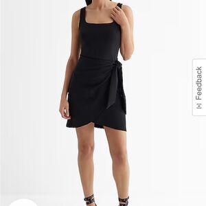 Scoop Neck Sleeveless Tie Wrap Mini Sheath Dress
